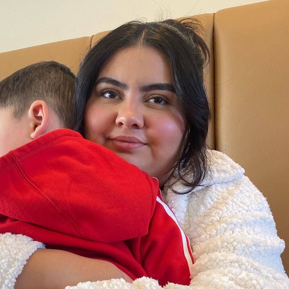 Meet your Posher, Laura